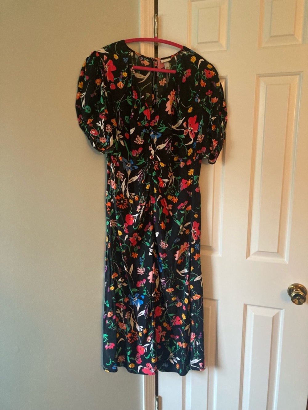 a new day Black Floral V-Neck Midi Dress with Puff Sleeves